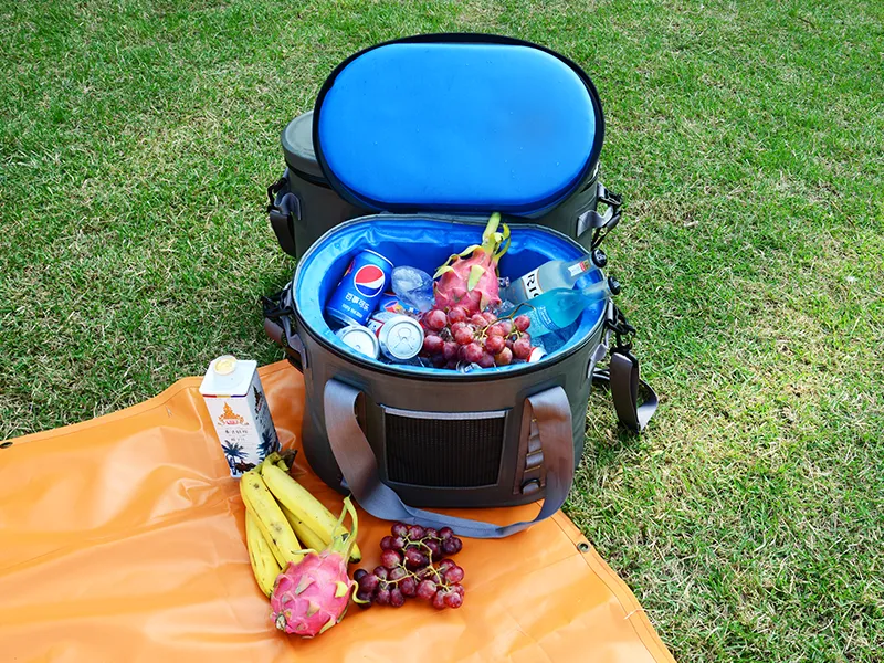 چگونه مواد را برای کیسه یخ کمپینگ انتخاب کنیم؟